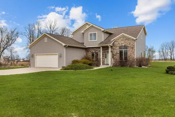 Farmington, WI 53040,1662 High Ground Ct