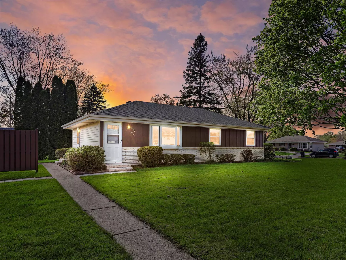 Sussex, WI 53089,W240N6545 Ash St