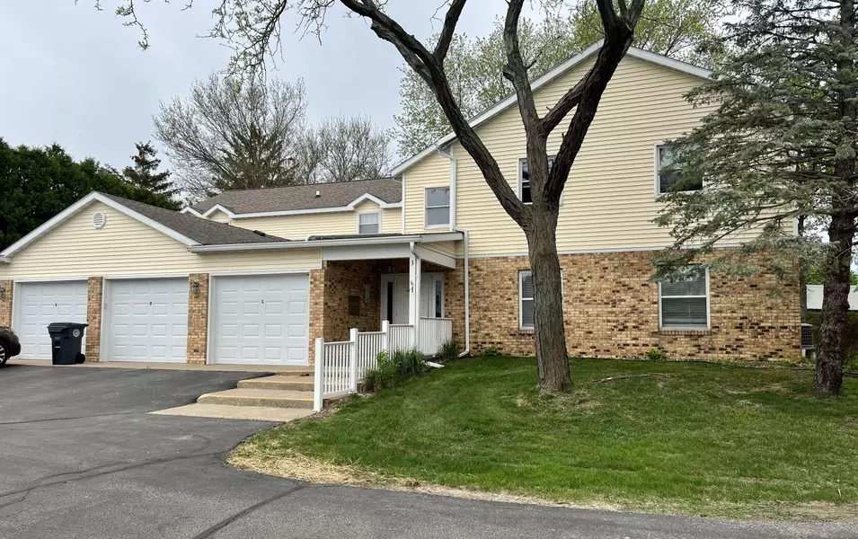 3514 East Ave S Unit Unit B1, La Crosse, WI 54601