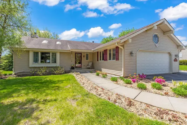 N84W18357 Menomonee Ave, Menomonee Falls, WI 53051