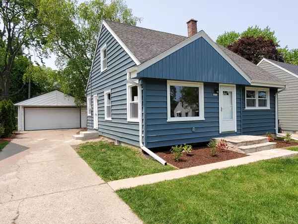 3817 N 74th St, Milwaukee, WI 53216