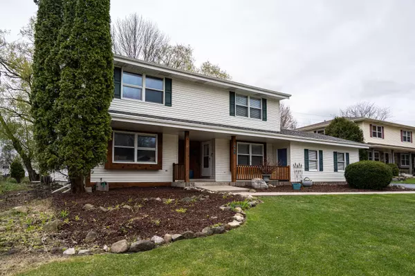 Saukville, WI 53080,629 W Briarknoll Ct