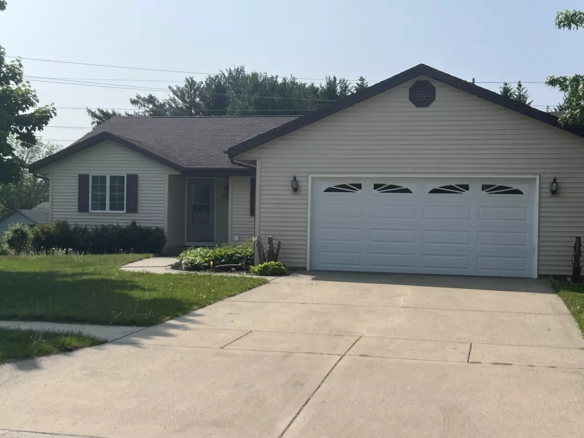 Elkhorn, WI 53121,605 Davis St