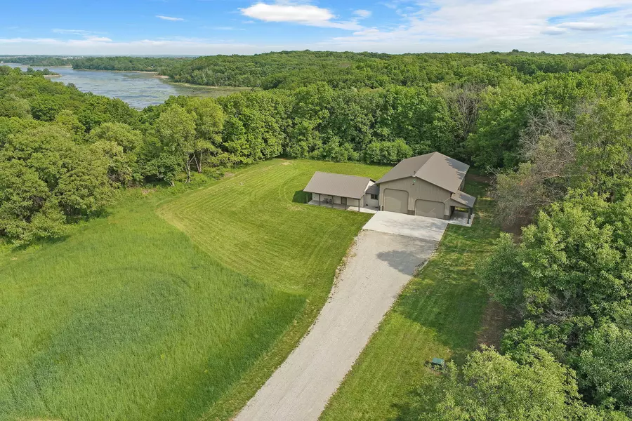 N7084 McCabe Rd, Sugar Creek, WI 53121