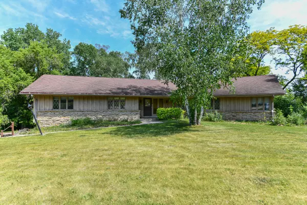 Brookfield, WI 53045,19590 Timberline Dr