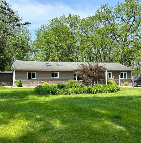 Linn, WI 53147,W3906 Springbrook Rd