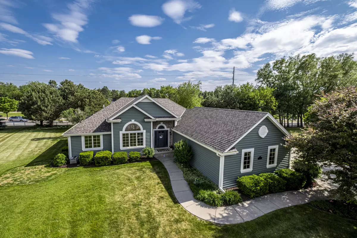 Oconomowoc, WI 53066,1517 Turnberry Cir