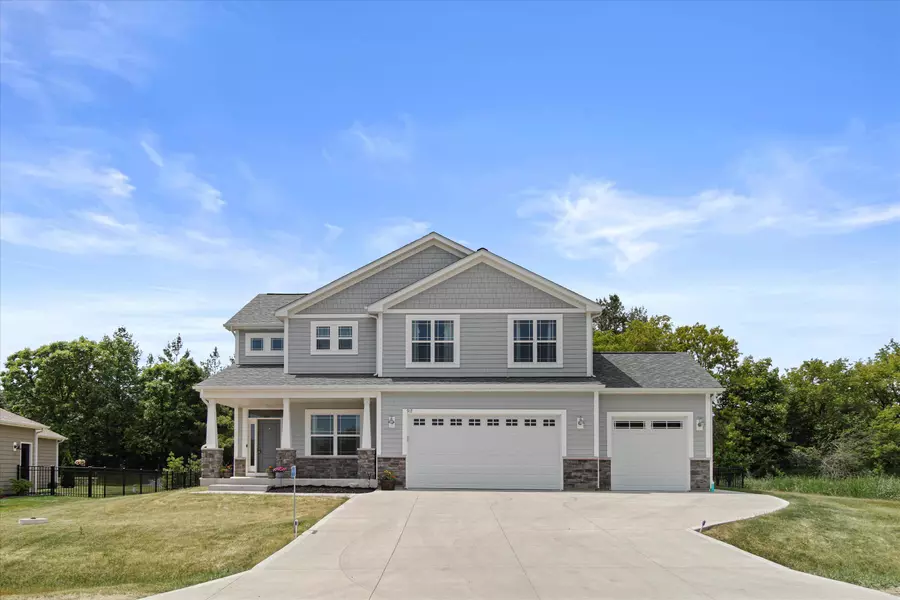 917 Fairway Dr, Twin Lakes, WI 53181