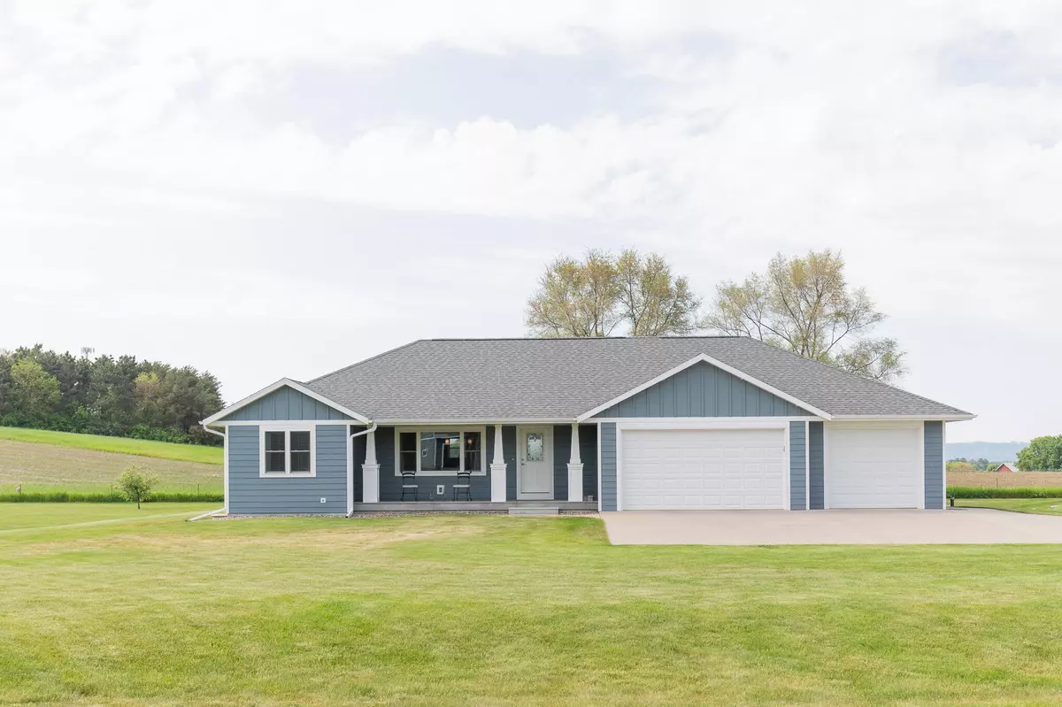 Holland, WI 54636,N7008 Birch St