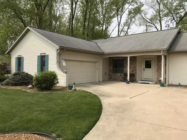2716 Cardinal Dr,  Caledonia,  WI 53402