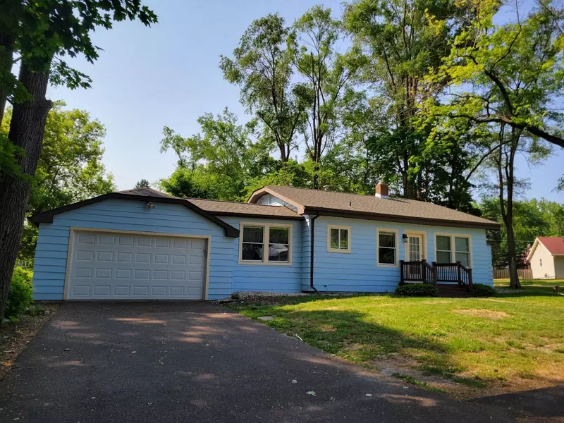 2724 Mason St, Delavan, WI 53115