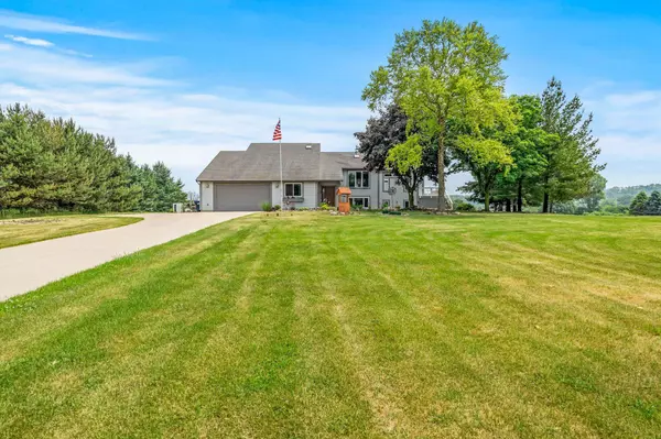 Ottawa, WI 53066,W346S3158 Holland Ct