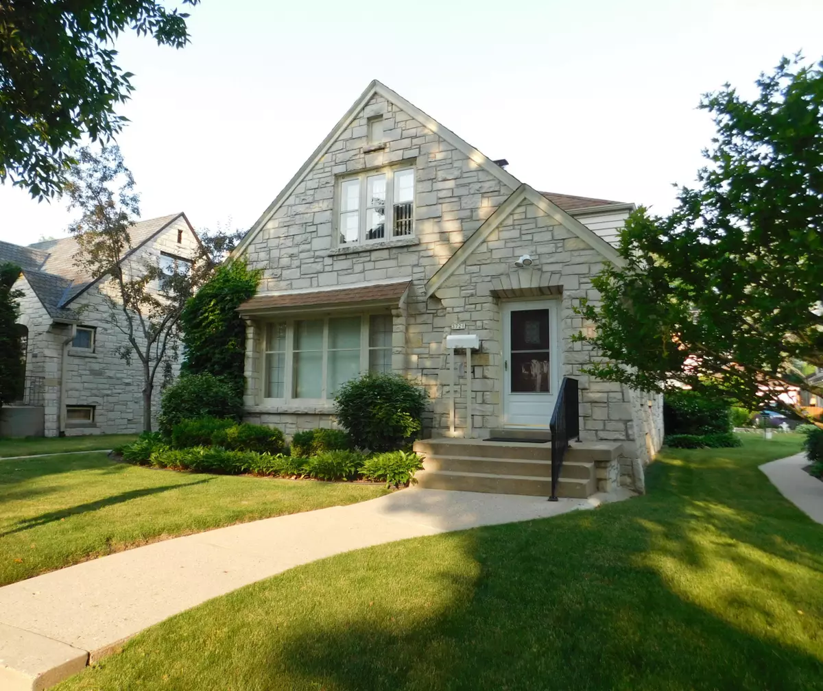 Milwaukee, WI 53216,3721 N 54th Blvd