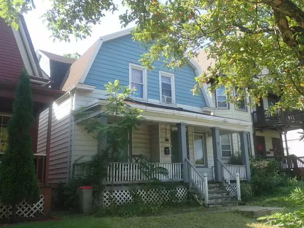 3411 W Clybourn St, Milwaukee, WI 53208