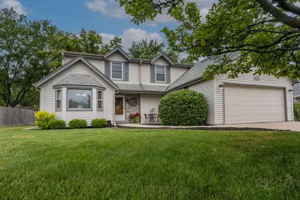 W155N7831 Rosewood Dr, Menomonee Falls, WI 53051