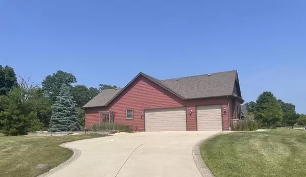 Salem Lakes, WI 53179,11207 234th Ct