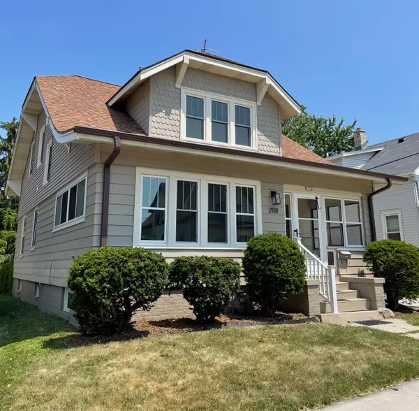 2118 Cooper Ave, Sheboygan, WI 53083