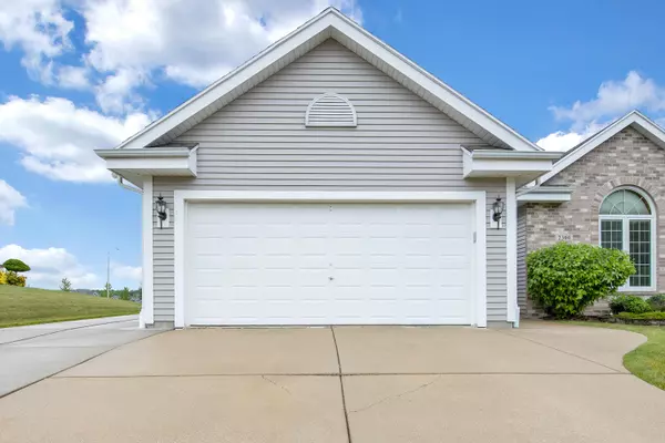 Oak Creek, WI 53154,2300 E Cody Ct