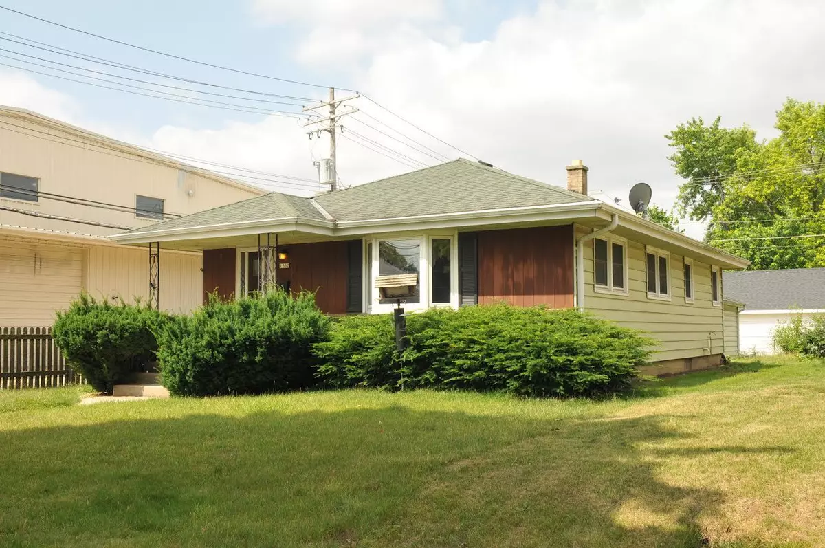 West Allis, WI 53214,1357 S 114th St