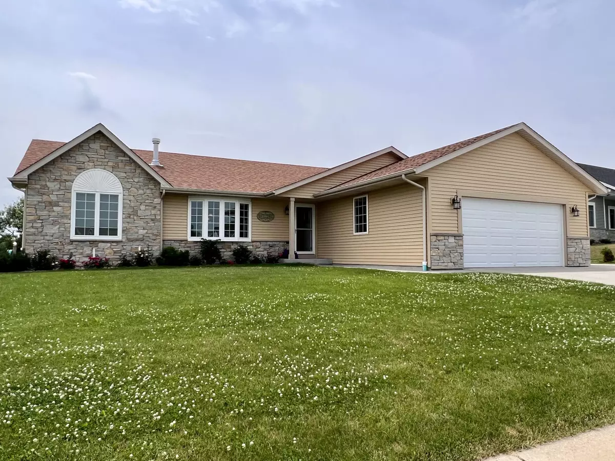 Brownsville, WI 53006,919 Duke St