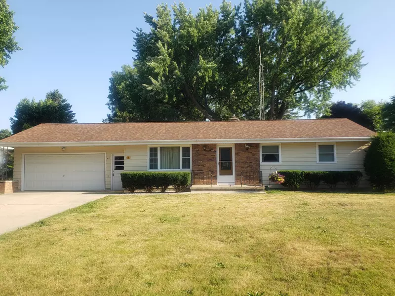 411 Lake St, Beaver Dam, WI 53916