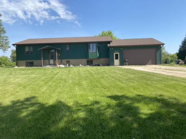 N4773 Linse Rd, Hamilton, WI 54669