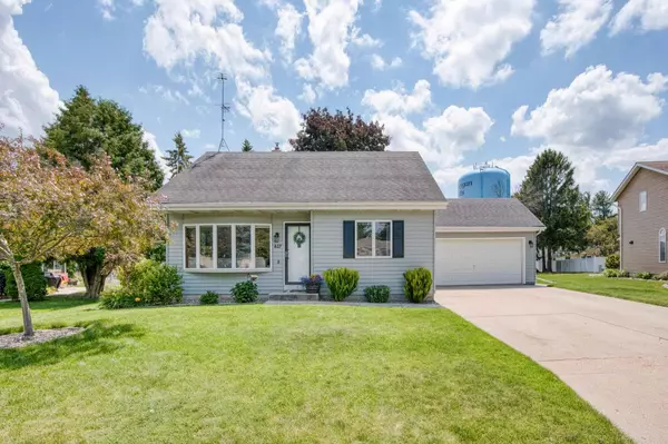 627 Wilson Ave, Sheboygan Falls, WI 53085