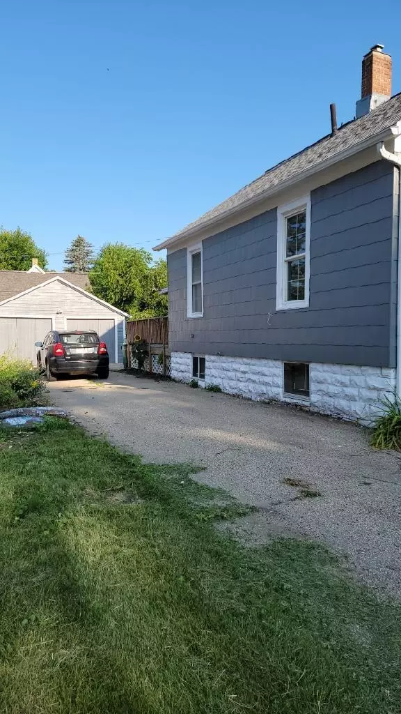 Fond Du Lac, WI 54935,370 Ellis St