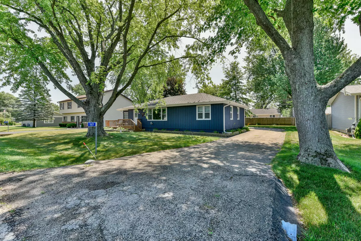 Twin Lakes, WI 53181,1611 Esch Rd