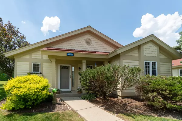 Geneva, WI 53147,1624 Highland Dr Unit 7-51