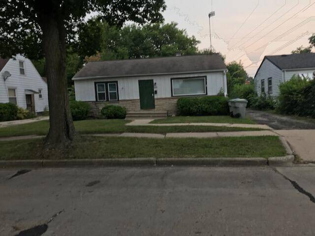 5720 N 42nd St, Milwaukee, WI 53209