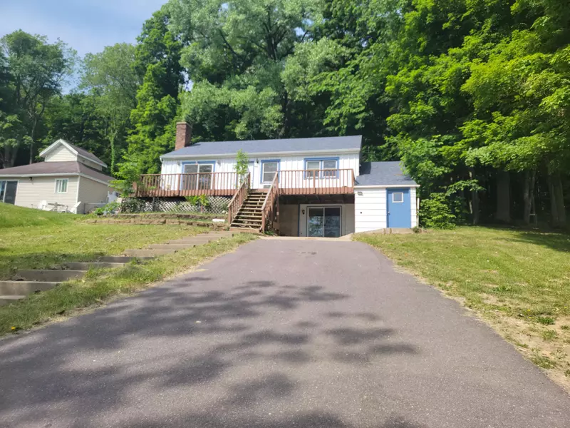 480 N Stewart St, Richland Center, WI 53581