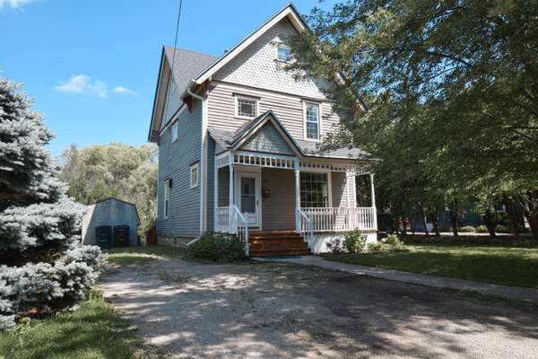 283 N Fremont St, Whitewater, WI 53190