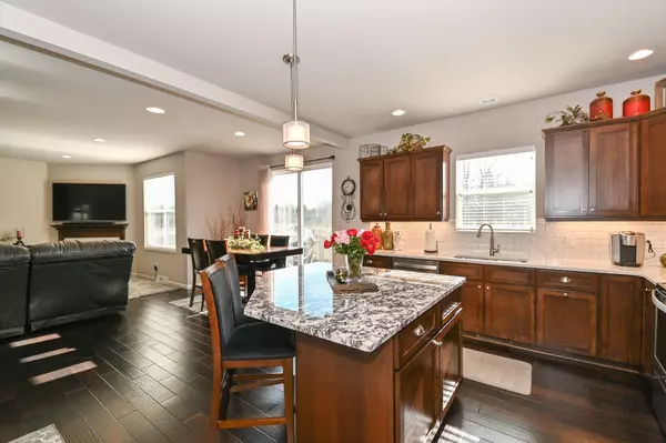 N62W21656 Augusta Pkwy, Menomonee Falls, WI 53051