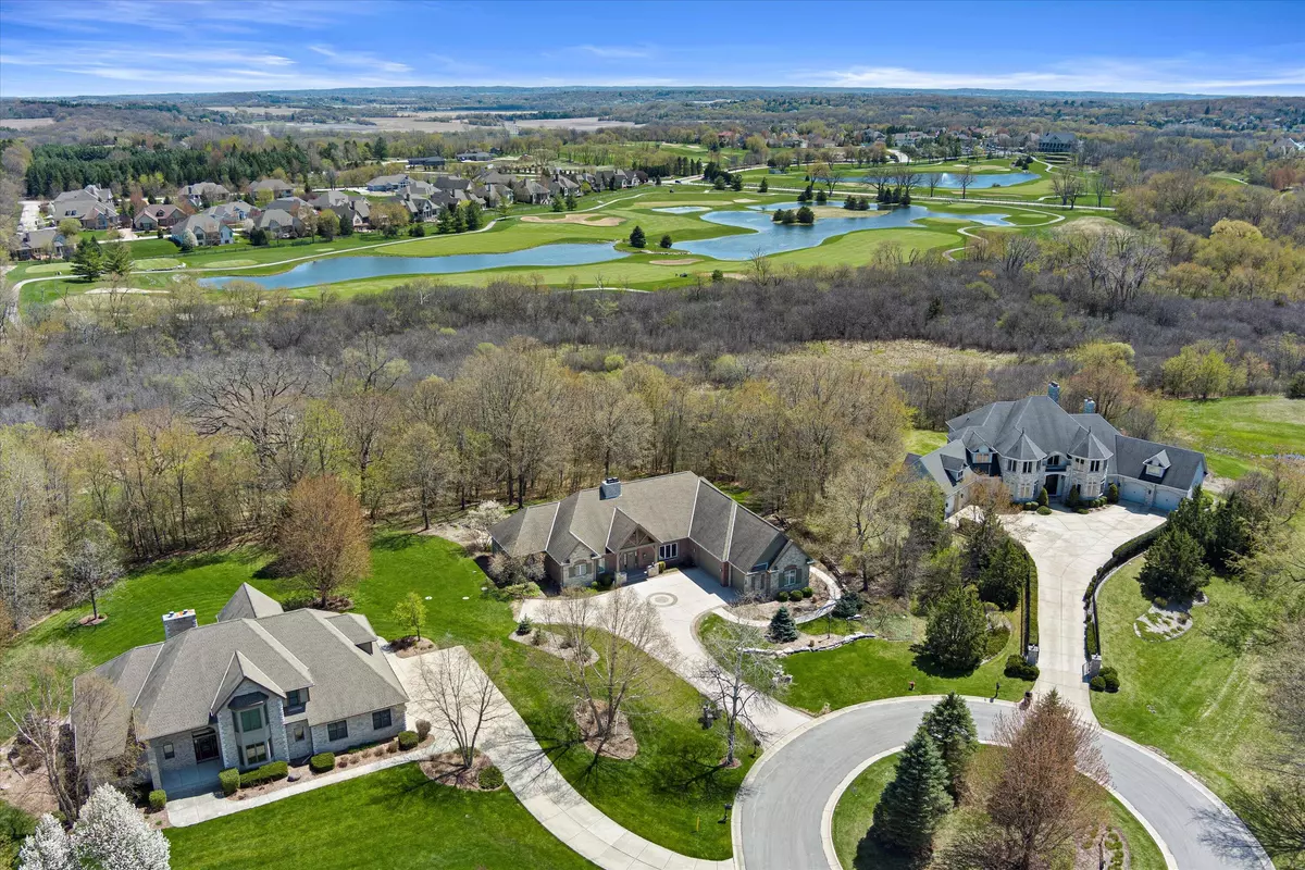 Wales, WI 53183,378 Legend View Ct