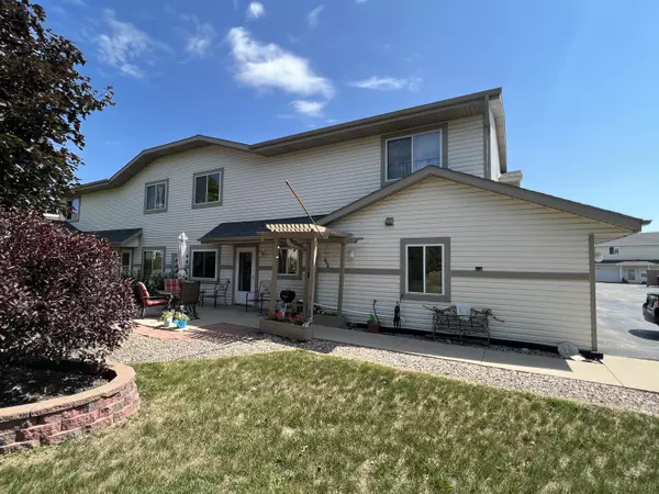 Slinger, WI 53086,637 Beaus Bay - Unit 1