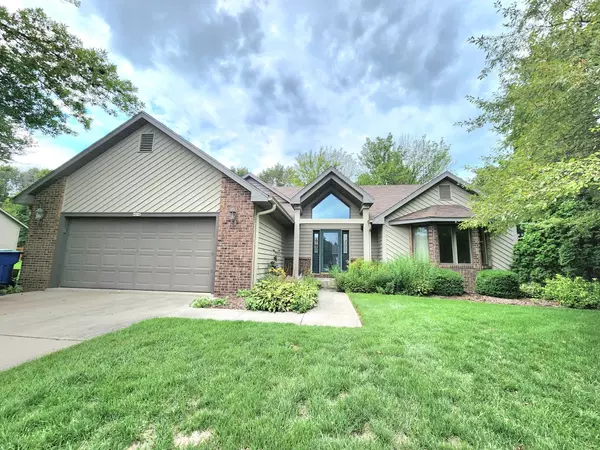 4418 Hunters Glen Dr, Sheboygan, WI 53083