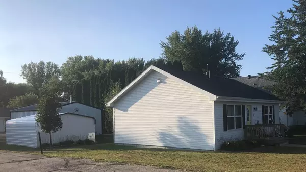 Holmen, WI 54636,215 Morris St