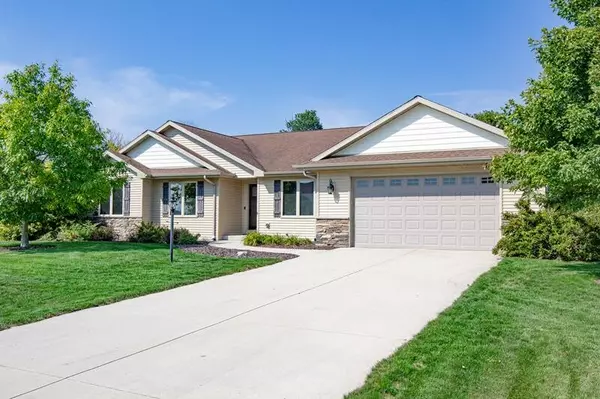 5112 Green Meadow Pl, Sheboygan, WI 53083