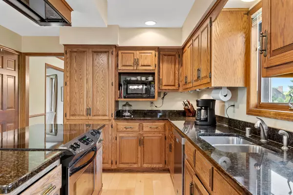 Brookfield, WI 53045,2155 Whittington Ct