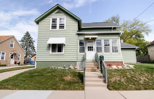 409 Union St, Watertown, WI 53098