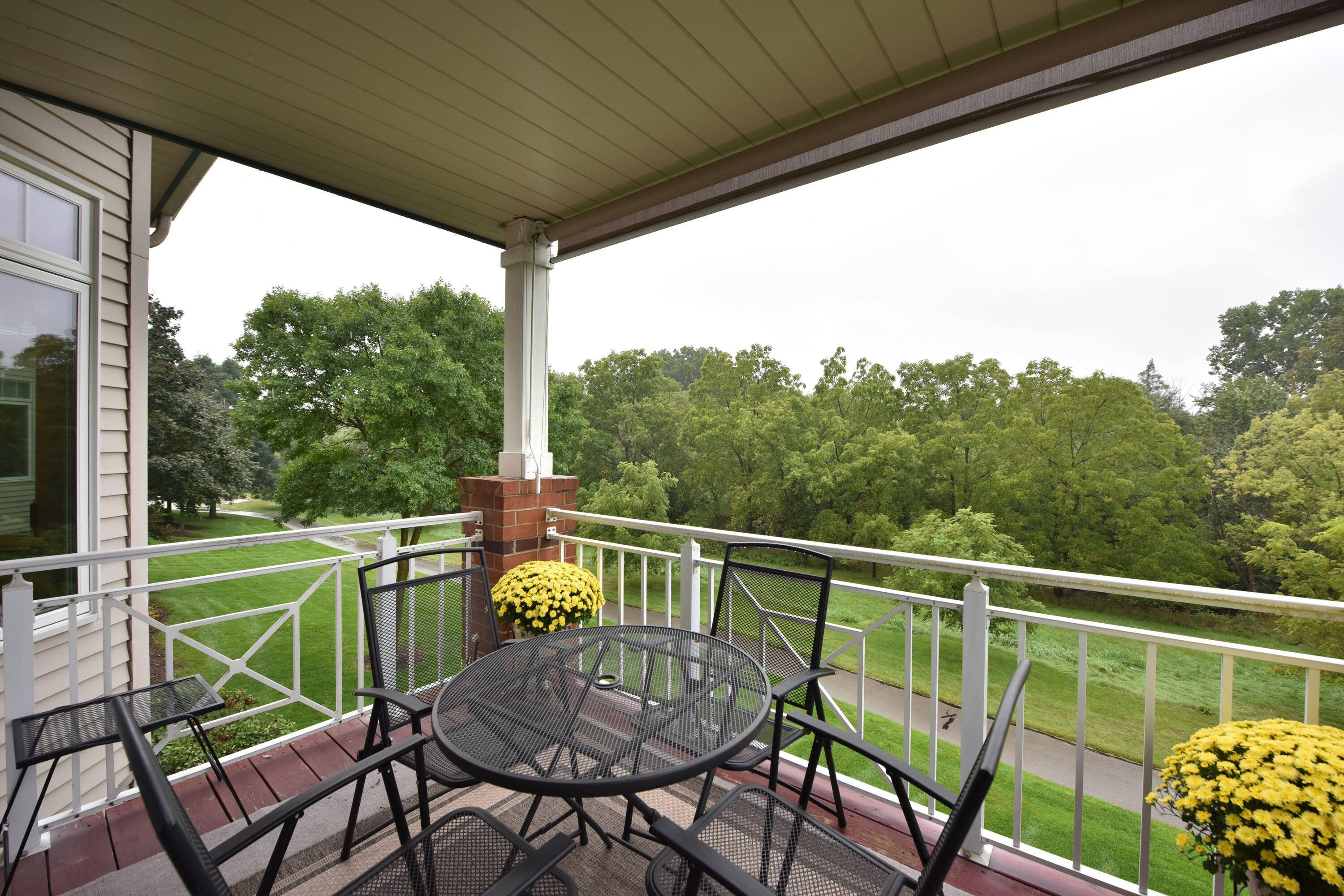 3123 S Toldt Pkwy, West Allis, WI 53227