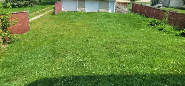 Fox Lake, WI 53933,315 Second St