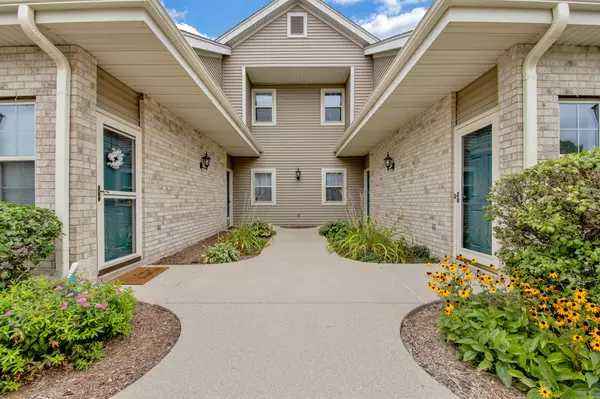 Brookfield, WI 53045,18530 Emerald Cir Unit G