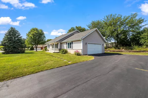 Greenfield, WI 53228,9310 W Waterford Ave