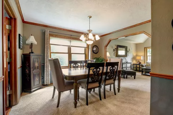 Oak Creek, WI 53154,140 W Fairfield Ct