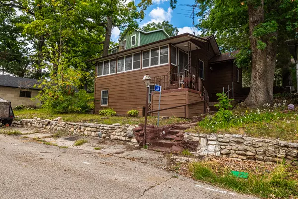 336 Oak Ridge Dr,  Twin Lakes,  WI 53181