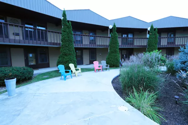 1441 S Van Dyke Rd Unit 1E, Grand Chute, WI 54914