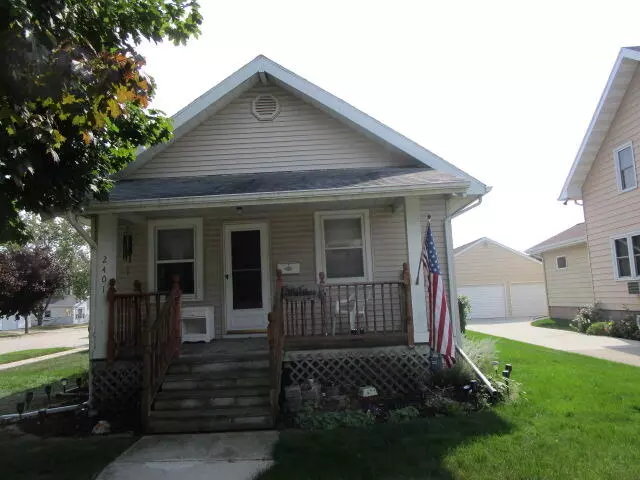 Two Rivers, WI 54241,2401 13th St