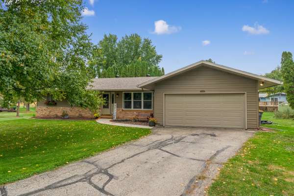 W5082 Mormon Pl, Shelby, WI 54601